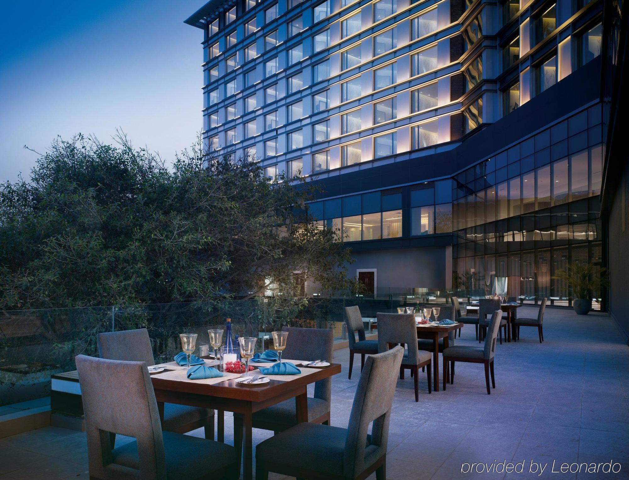 Taj Yeshwantpur Bengaluru Hotel Restaurant photo